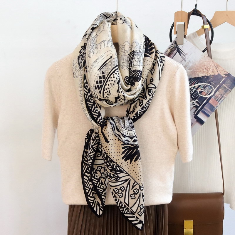 Silk Wool Scarf 135CM Luxury D - Winter Clothing Hong Kong 评论和价格
